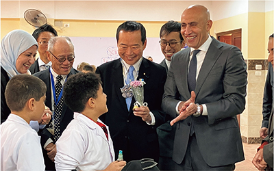 Photo 1. Details in caption.