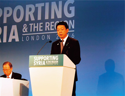 State Minister for Foreign Affairs Muto, announcing a statement at the Supporting Syria and the Region Conference (February 4, 2016, London, UK)