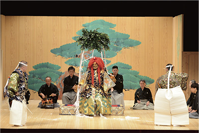 Noh performance (Program: Tsuchigumo) (September, Italy).