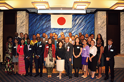 State Minister for Foreign Affairs Toshiko Abe attending the welcome reception for the participants in the 38th Japanese language training for diplomats and 22nd Japanese language training for public servants (October, Tokyo) (Middle: the State Minister)