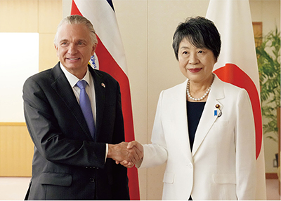 Reunión de ministros de Exteriores de Japón y Costa Rica (8 de agosto, Tokio)