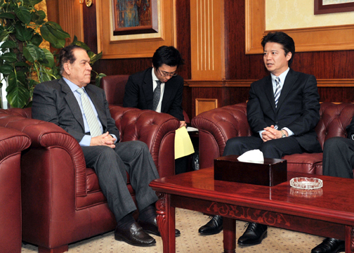 (photo)Courtesy call to Prime Minister Al-Ganzoury