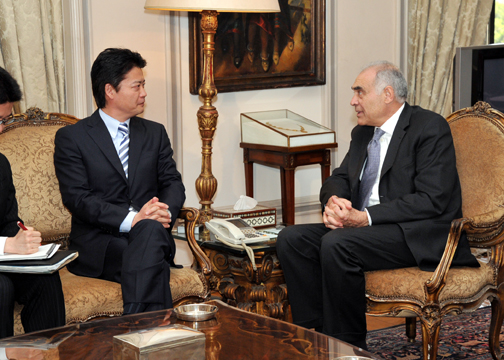 (photo)Working lunch with Minister of Foreign Affairs Amr