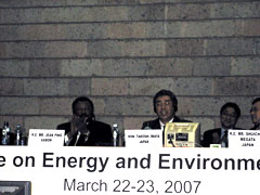 enior Vice-Minister Iwaya