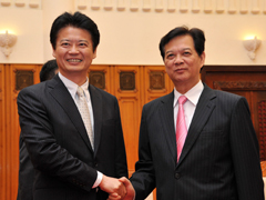 (Photo)Courtesy call on H.E.Mr. Nguyen Tan Dung, Prime Minister of Viet Nam