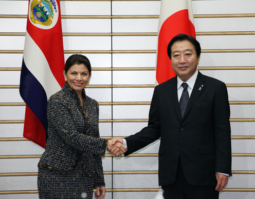 (Photo)Meeting between Prime Minister Yoshihiko Noda and H.E. Mrs. Laura Chinchilla Miranda, President of the Republic of Costa Rica-1