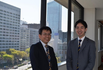 (写真1)先輩職員